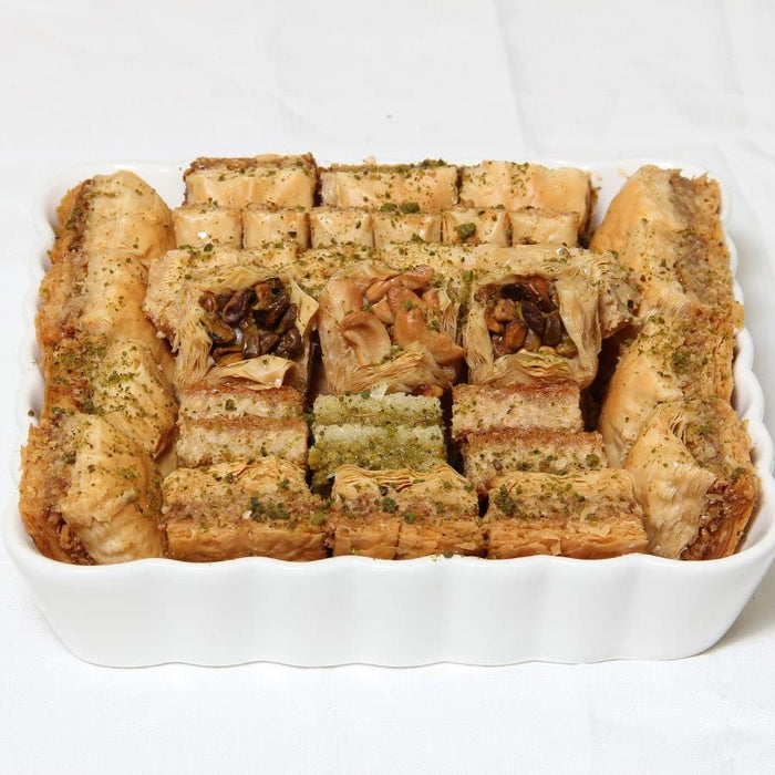 Walnut Baklava Grocery Sajouna Bakery   